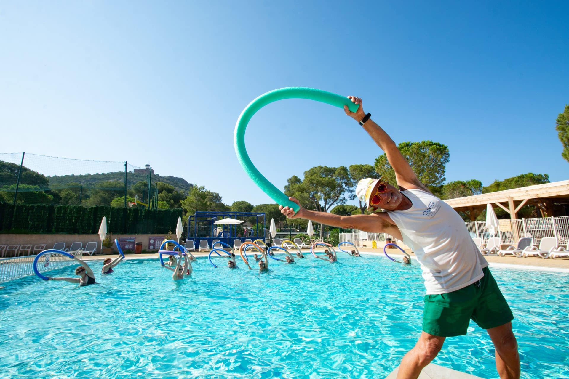 Animation aquagym à la piscine du camping de Saint-Raphaël.