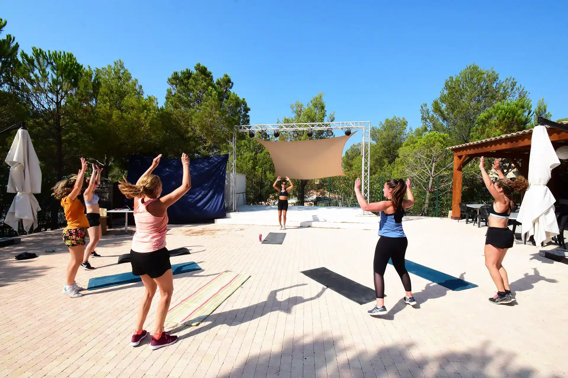 séances de fitness dans votre camping de l'Estérel
